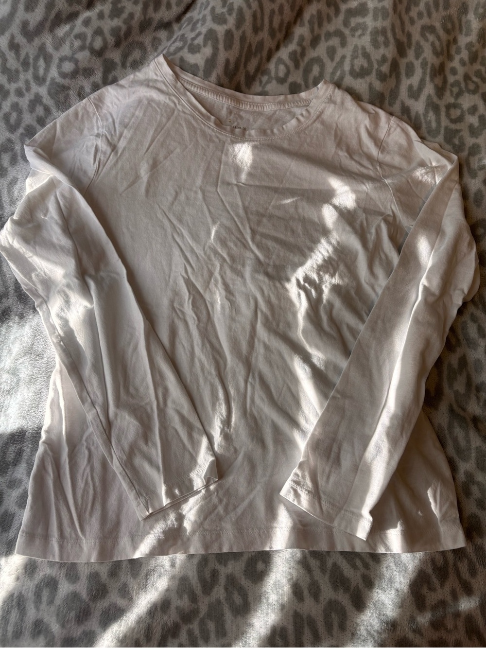 Target A New Day basic white long sleeve top size small - great condition.